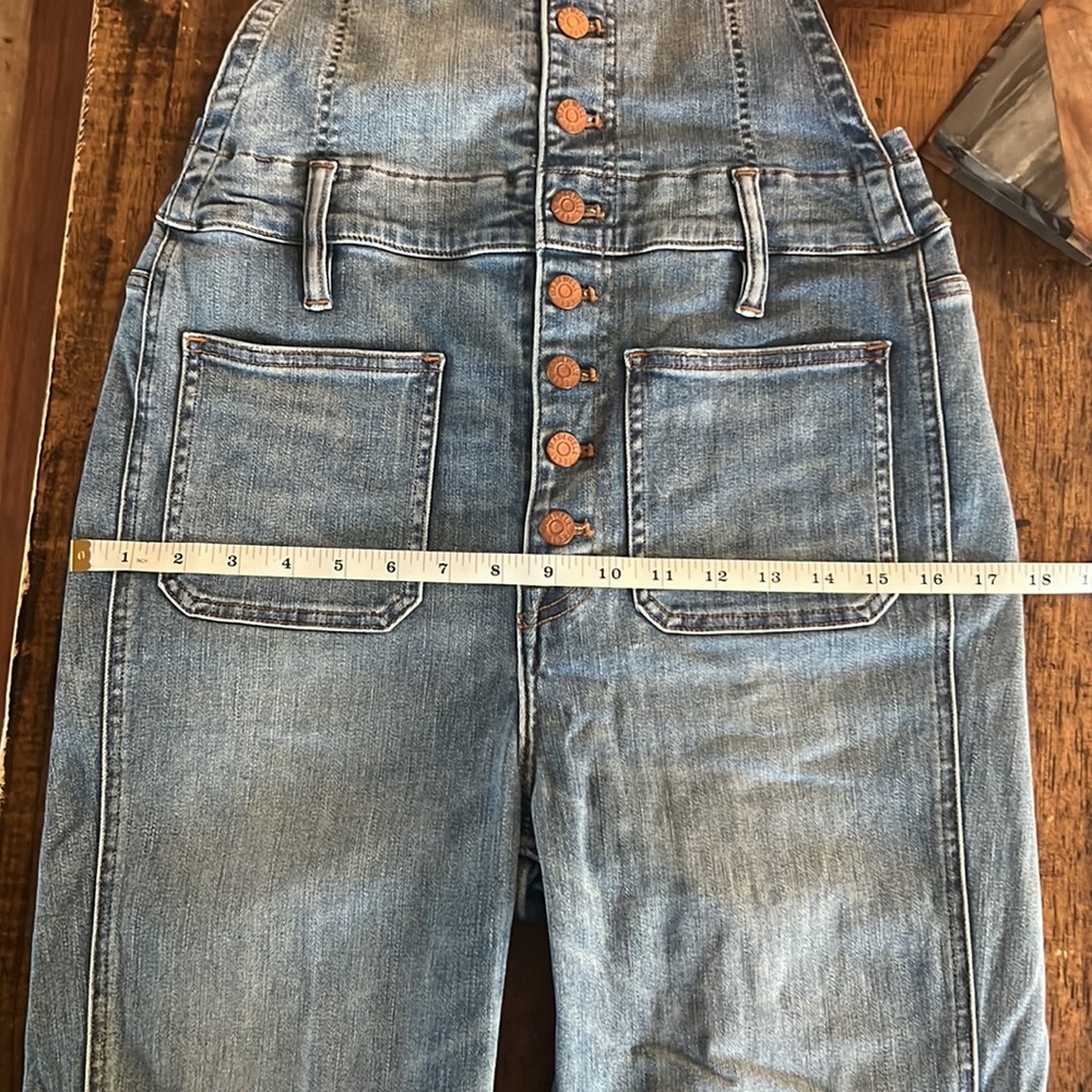 Madewell Button Front Overalls - Picture 10 of 10